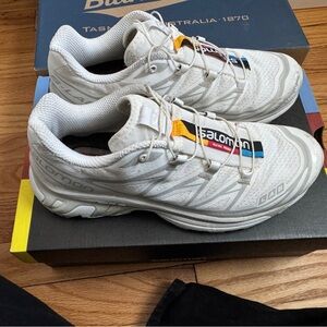 Salomon xt-6 white color women’s size 6